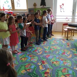 MŠ - Den maminek a jarní tvoření