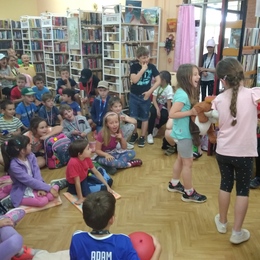 ; ŠD Beseda s paní spisovatelkou L. Rožnovskou