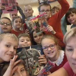 ŠD Vánoční besídka v družině na bazéně IV. oddělení