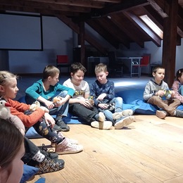 Pěvci a stavitelé 3. A